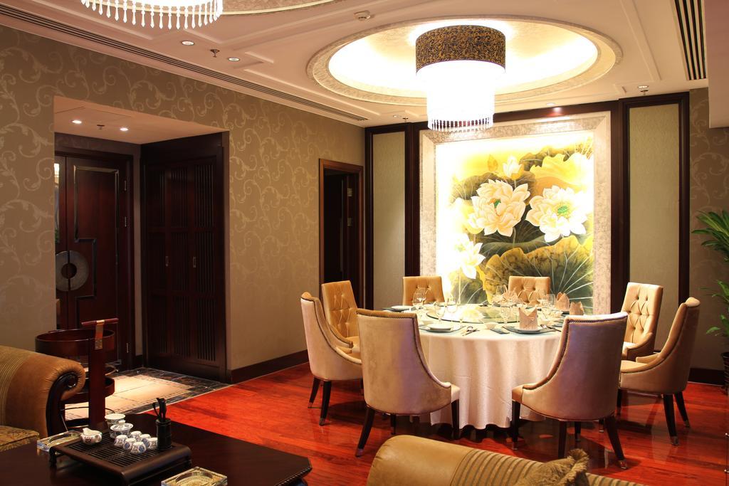 Dong Huang Hotel Пекин Экстерьер фото